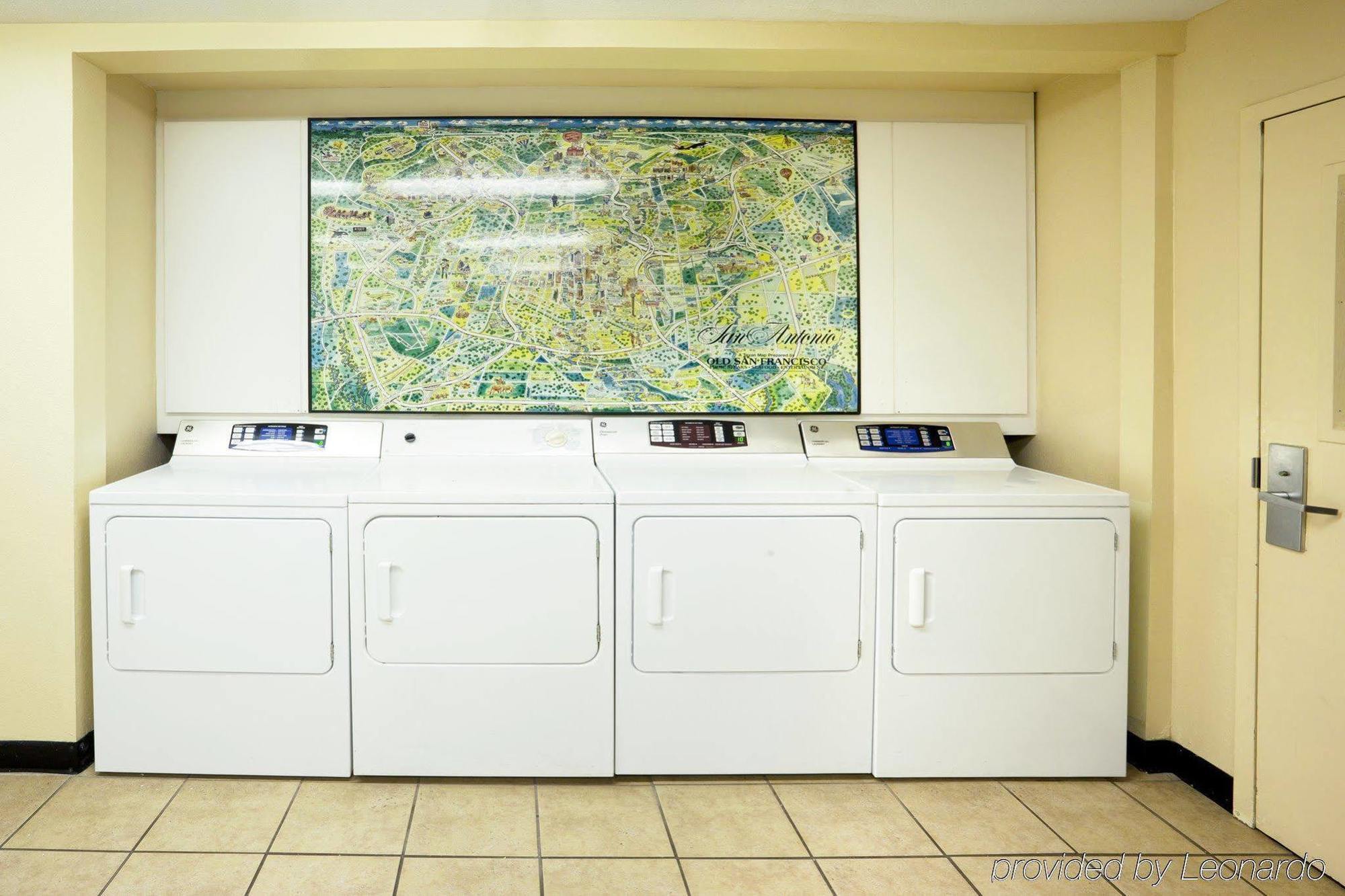 Sonesta Simply Suites San Antonio Northwest - Medical Center 시설 사진
